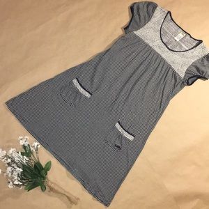Navy blue Billabong pocket dress